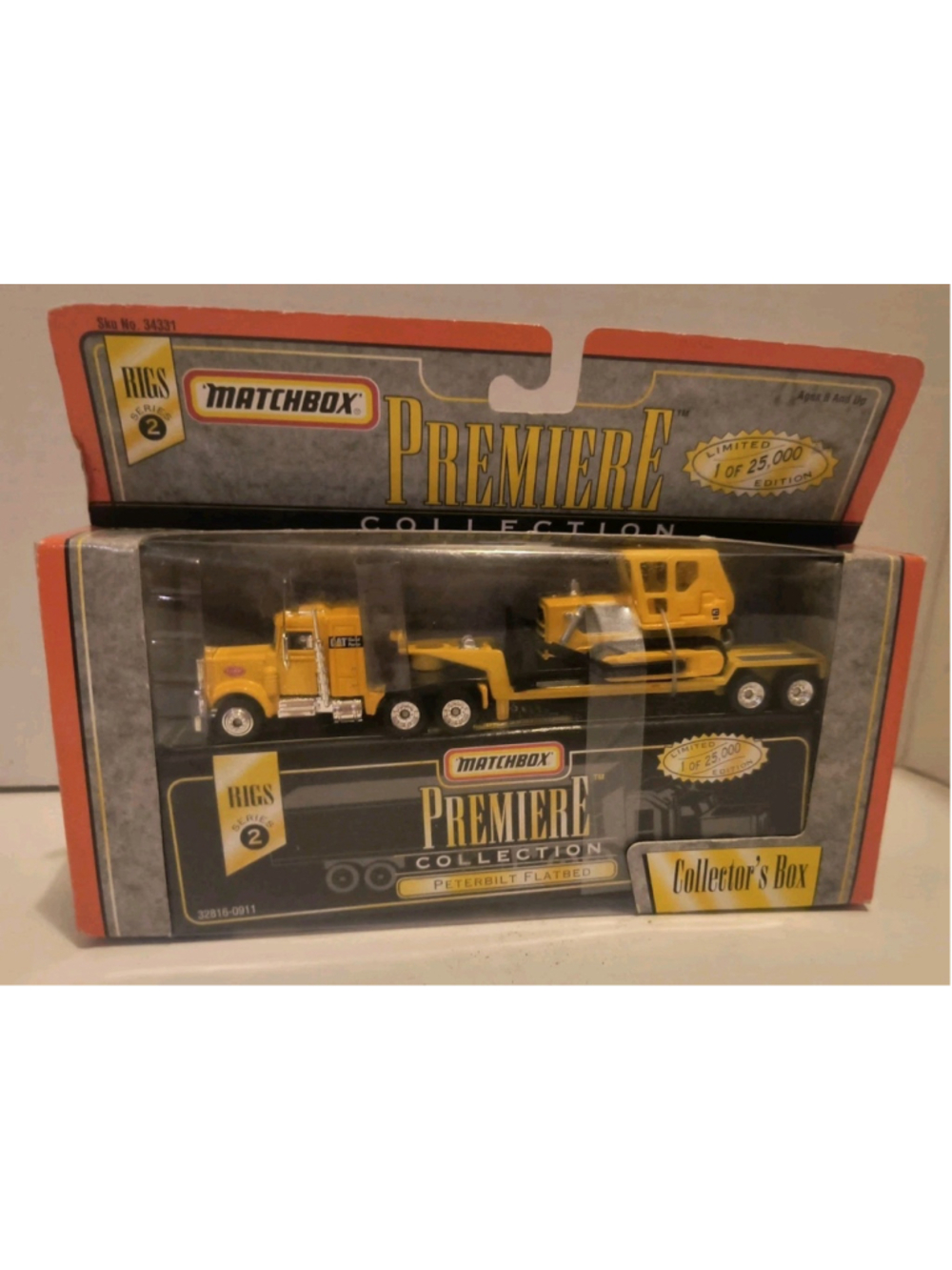 Matchbox Premiere Collection Rigs Series 2 Peterbilt Flatbed Caterpillar CAT NIB